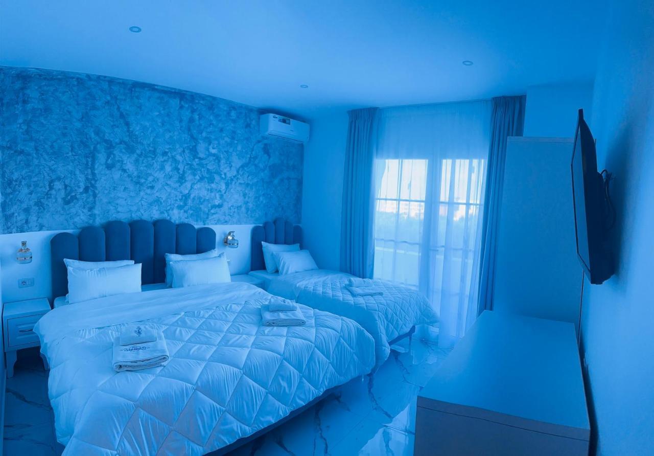 Ujvara Hotel โกเลม ภายนอก รูปภาพ